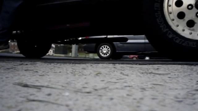 1989 Jeep Cherokee With Purple Hornie Side Pipes смотреть онлайн