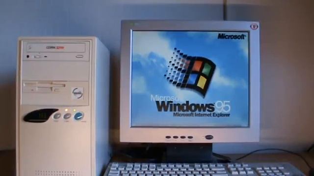 Encendido de Windows 95 en año 2020 смотреть онлайн