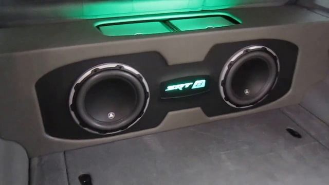 2007 Jeep Cherokee SRT8 Custom Sound System смотреть онлайн