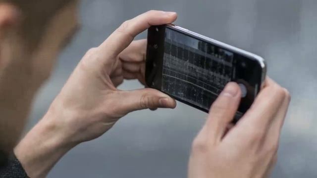 Apple iPhone 2018 could come in two versions, both with OLED displays смотреть онлайн
