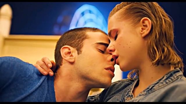 Ares and Raquel - Lovely [Through My Window] смотреть онлайн