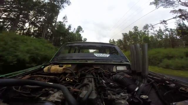 1989 Jeep Cherokee XJ with headers out the hood смотреть онлайн