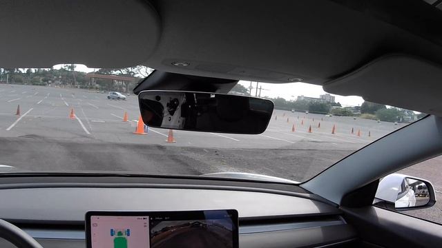 SCCA Hawaii test and tune Tesla Model 3 смотреть онлайн