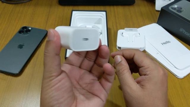 Apple iPhone 11 Pro Green Unboxing смотреть онлайн