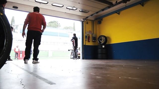 Maserati Trofeo 2014 is ready to start смотреть онлайн