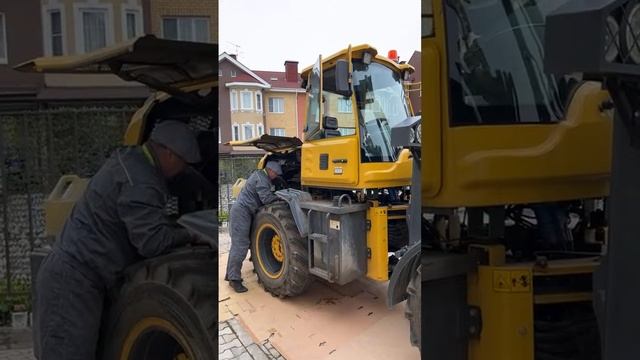 Плановое ТО фронтального погрузчика WORKER ZL30. 1000 м.ч смотреть онлайн