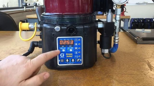 Graco Electric Grease Jockey Basic Programming смотреть онлайн