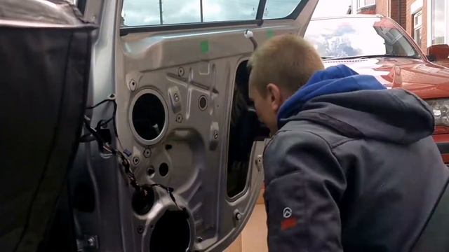 Skoda Octavia 2017 Front and Rear Door Sound Deadening. Door Preparation and Stripping. Part 2. смотреть онлайн