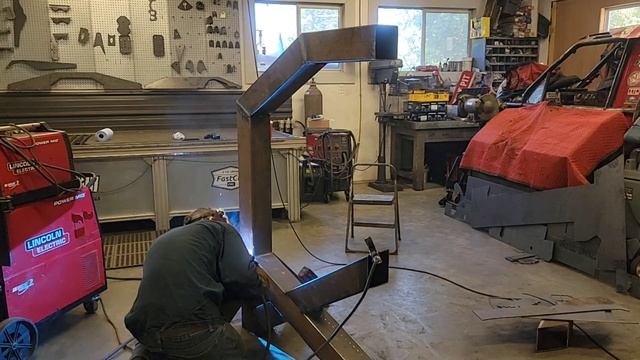 From Dumb Ideas to Awesome reality. My Monster of an English Wheel смотреть онлайн