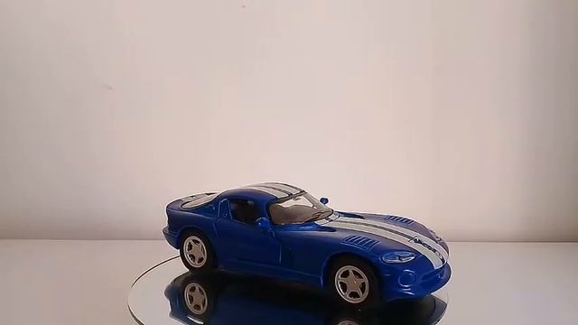 Miniatura dodge viper GTS смотреть онлайн