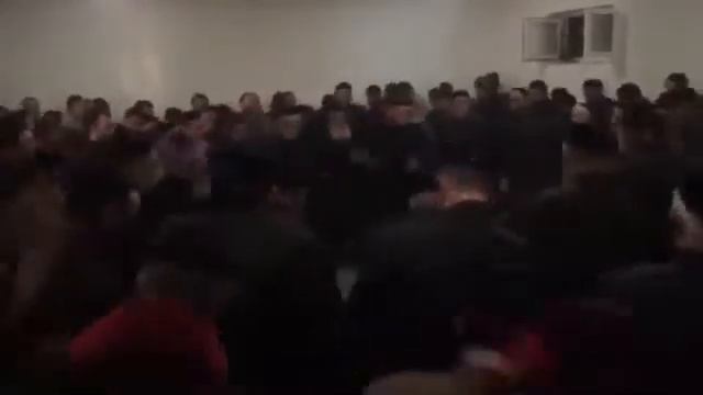 Бештоев Адам зикр мошный смотреть онлайн