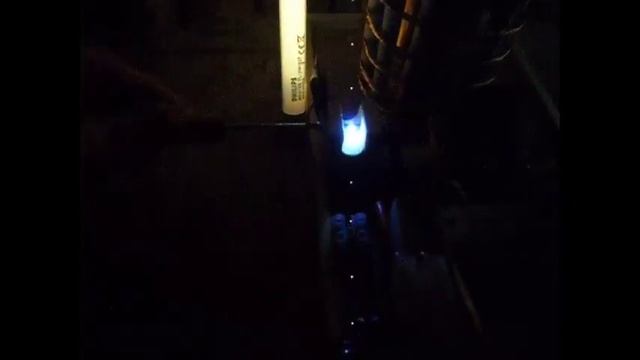 Nikola Tesla Coil - Update 8 First try out, Flyback Transformer, Feedback coil & adjustable SG... смотреть онлайн