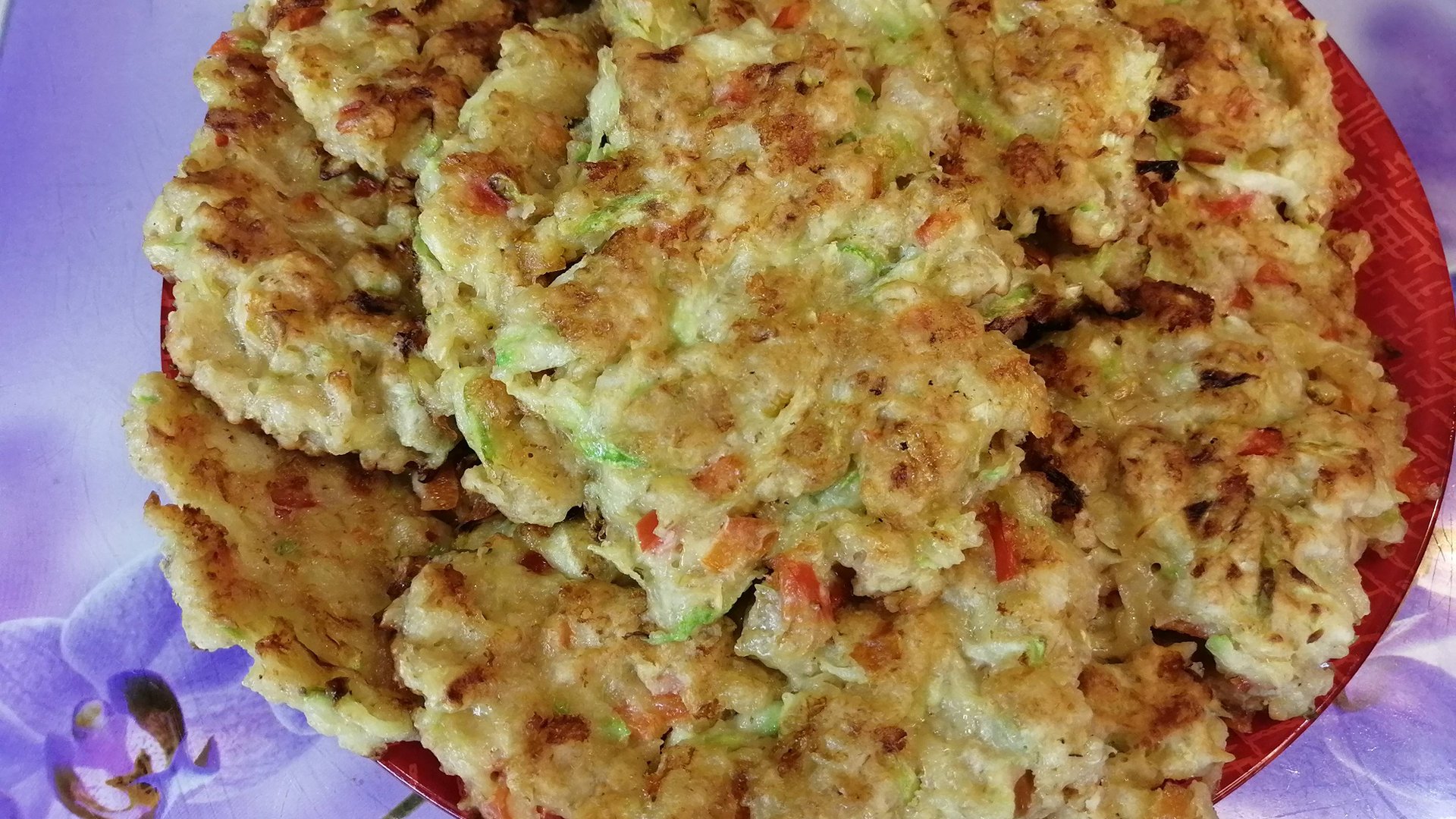 Котлетки из кабачков. Очень оригинальный рецепт.