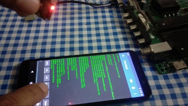 Conectate Modo UART con Serial Bluetooth Terminal y el módulo HC05 смотреть онлайн