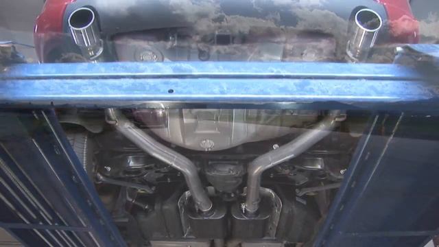 2006 Dodge Magnum SRT8 With a Flowmaster Exhaust System смотреть онлайн