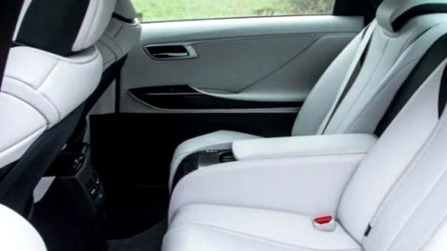 Toyota Mirai 2018 смотреть онлайн