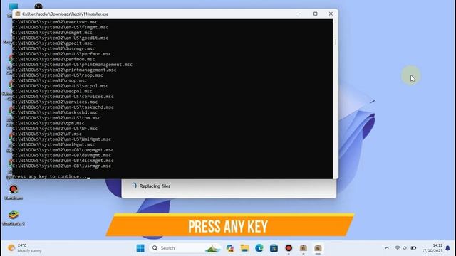The Mysterious Windows 11 Theme You Need To Install || Desktop Wizard смотреть онлайн