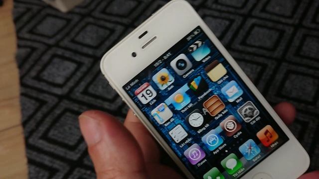 Lên tiếp cây 4s 64gb trùng khay nẹp còn mới cho anh em ngắm| iPhone 4s - TV смотреть онлайн