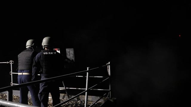USS Abraham Lincoln (CVN 72) | U.S. Navy Sailors participate in a Live-Fire Exercise смотреть онлайн