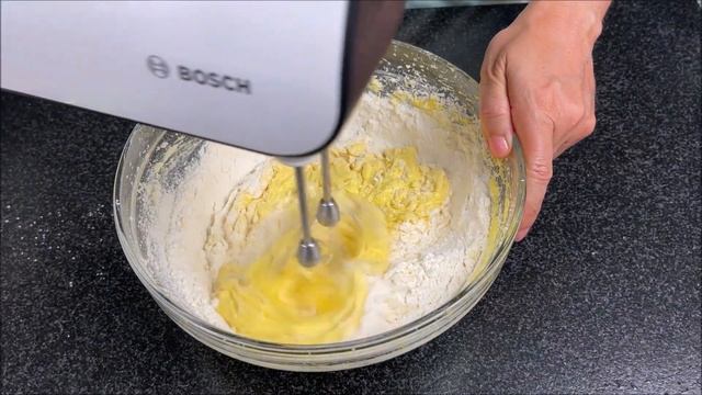 Kuchen, der im Mund schmilzt! Jeder sucht nach diesem Apfelkuchen Rezept! Einfach lecker смотреть онлайн