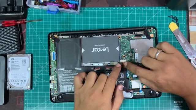Bongkar-Bongkar #3 Notebook Asus S202S смотреть онлайн
