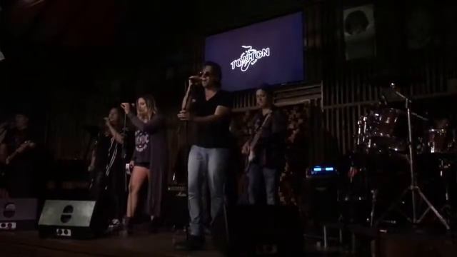 Apple Band californication смотреть онлайн