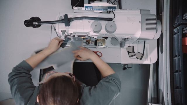 Bentley Airline Seat Specification - Behind The Scenes In Creating The World's Most Luxurious Seats смотреть онлайн