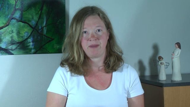 Natural Pregnancy at Age 40 Despite Premature Ovarian Failure, High FSH and Low AMH смотреть онлайн