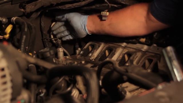 GM 6.2L Oil Pressure Switch Installation смотреть онлайн