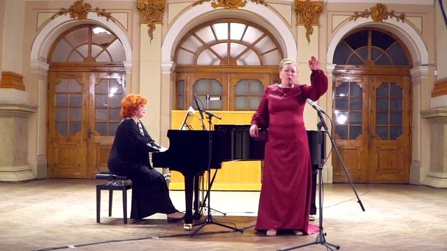 Микола Колесса - «Лежу в траві» із циклу «В країні квітучої вишні» смотреть онлайн