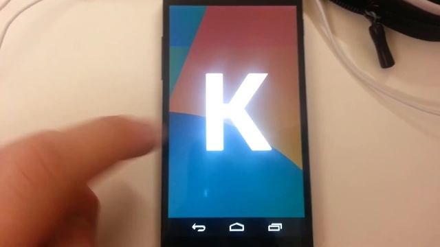 Awesome Android 4.4 KitKat Easter Egg смотреть онлайн
