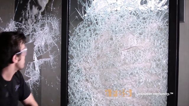 Hurricane vs FBS Security Glass vs Best Windows - Which One is More Secure? (Short) смотреть онлайн