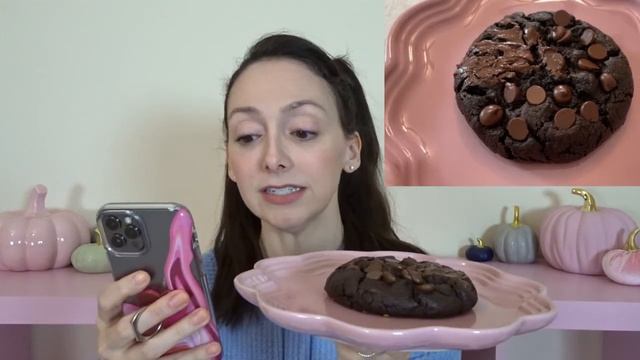 Crumbl Cookies Taste Test | Nov. 17, 2021 смотреть онлайн
