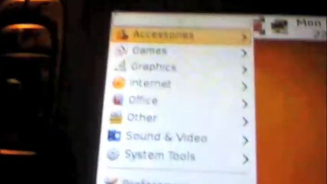 HTC Kaiser runs ubuntu смотреть онлайн