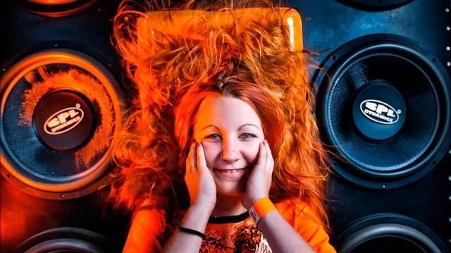 Axel Theslef Bad Karma Slowe смотреть онлайн