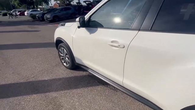 Nissan Juke Tekna - HD19 CKL смотреть онлайн