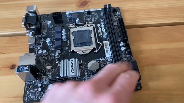 Storj and ScP 4TB server build. Getting ready for a new install! Small Micro ATX Server build. смотреть онлайн