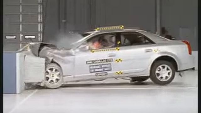 cadillac CTS краш тест смотреть онлайн