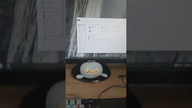 КАК ПОСТАВИТЬ ОБОИ НА РАБОЧИЙ СТОЛ ВАШЕГО ПК? (Windows10) В ДАННОМ РОЛИКЕ Я ПОКАЖУ КАК ЭТО ЗДЕЛАТЬ! смотреть онлайн