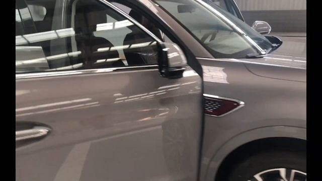 HONGQI HS5 2023 смотреть онлайн