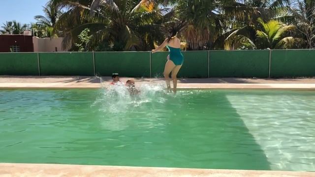 Slow Motion iPhone X смотреть онлайн