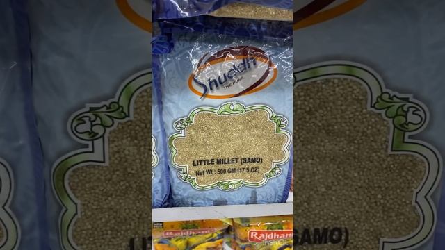 My First Time Window Shopping at Indian Grocery Stores in Jakarta and saw some Indian Snack смотреть онлайн