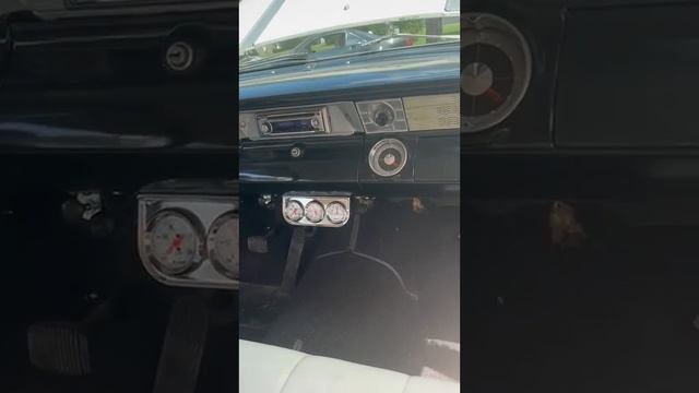 1956 Pontiac Chief смотреть онлайн
