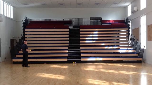 Retractable Seating at Portsmouth High School for Girls - Hussey Seatway смотреть онлайн