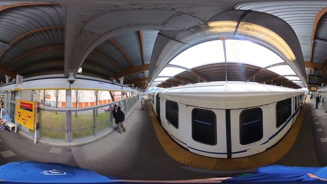 Vancouver - Skytrain - Rupert Station - Platform 360 смотреть онлайн