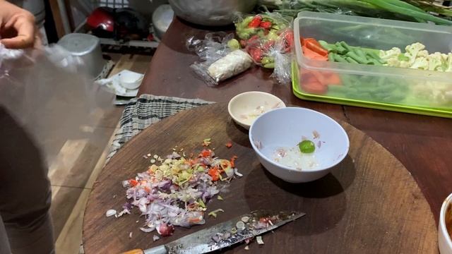 Балийский соус самбал - острая балийская закуска. смотреть онлайн