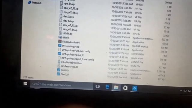 How to fix Laptop Windows 10 Center Half Screen Display Solution. смотреть онлайн