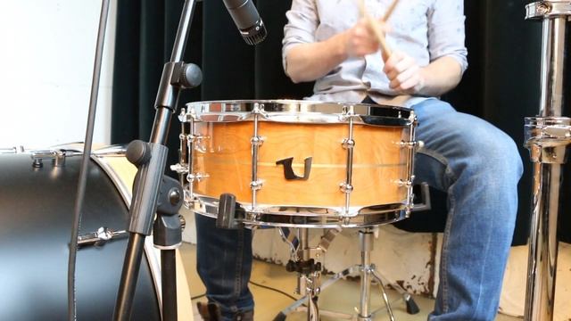 Unix Drums Steambent Curly Birch 14X6 смотреть онлайн