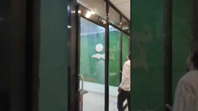 Aluminium Glass partition cabin смотреть онлайн