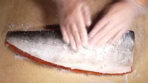 Как солить красную рыбу. Простой способ